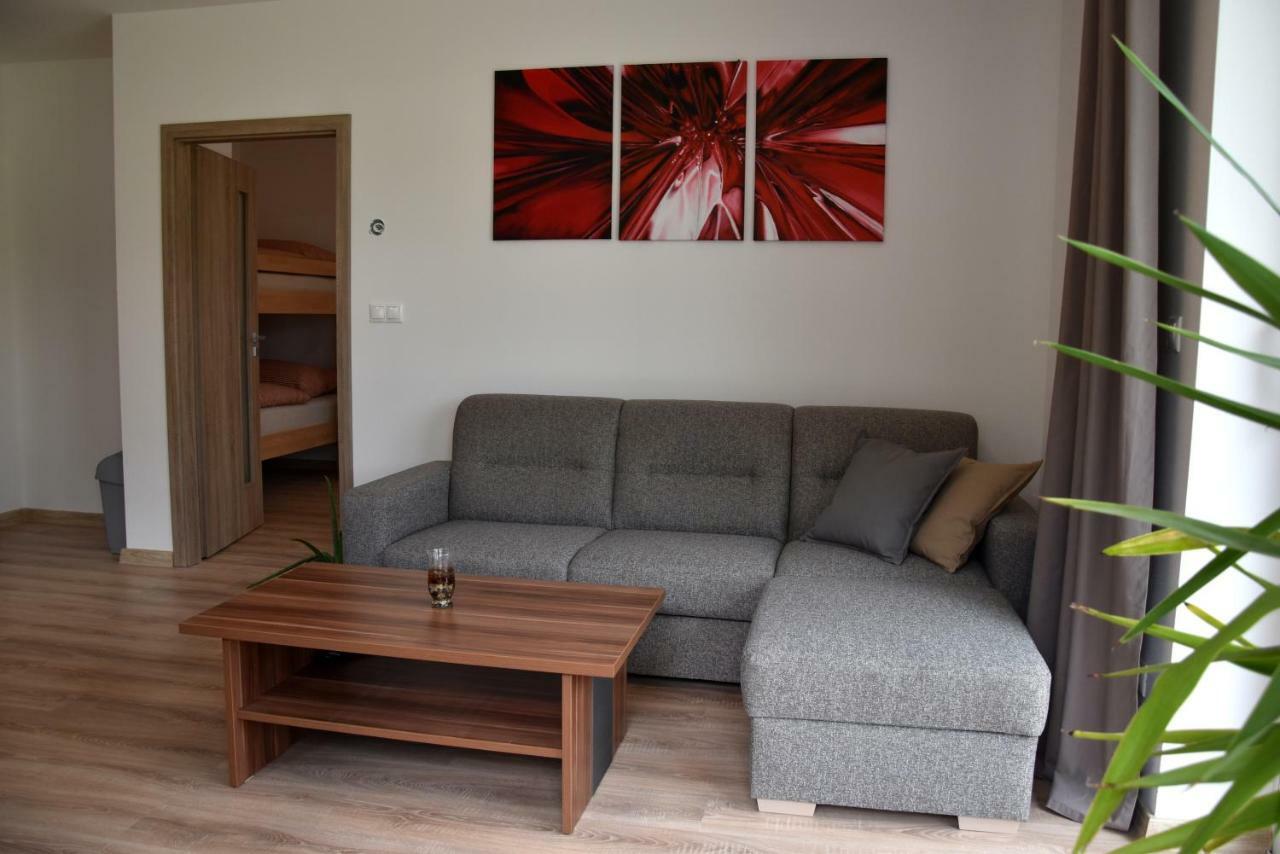 Elemir Apartment Besenova Exterior photo